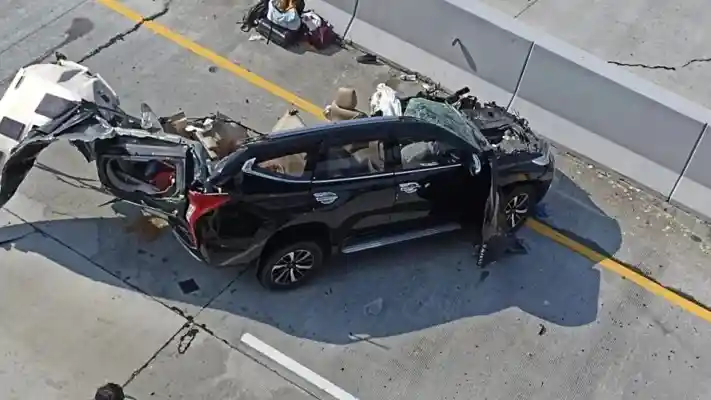 Berita - Dua Laka Fatal Tabrak Bak Truk : Tidak Ada Aturan Di Tol Boleh Ngebut!