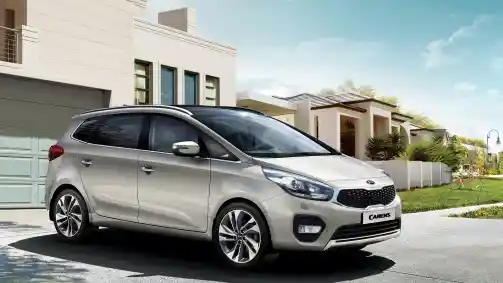 Foto - Kia Carens Facelift Siap Mengaspal