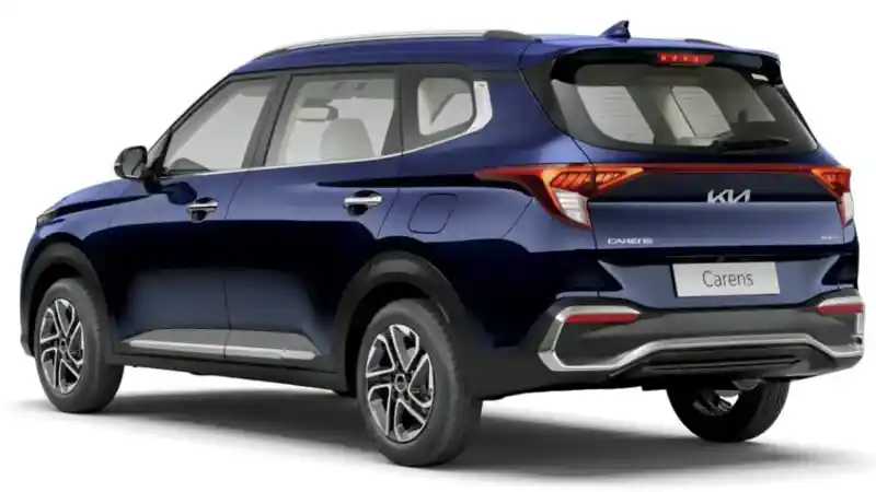 Foto - KIA Carens, Sang Kembaran Hyundai Stagazer Resmi Meluncur Lebih Dulu.