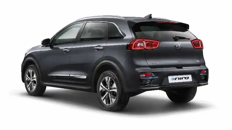 Foto - Kia e-Niro Jadi Mobil Listrik Termurah di Inggris?