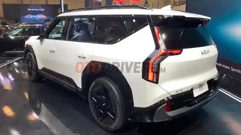 Foto - Kia EV9 Menangi German Car Of The Year 2024 Kelas Luxury