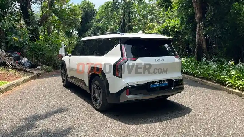 Foto - Mudik In Style 2024, Mengencani KIA EV9 Saat Libur Lebaran, Mobil Termahal Dalam Event Kali