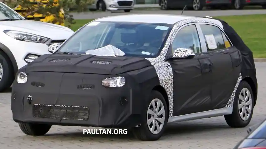 Foto - SPY SHOT: Kia Rio Facelift Tertangkap Kamera