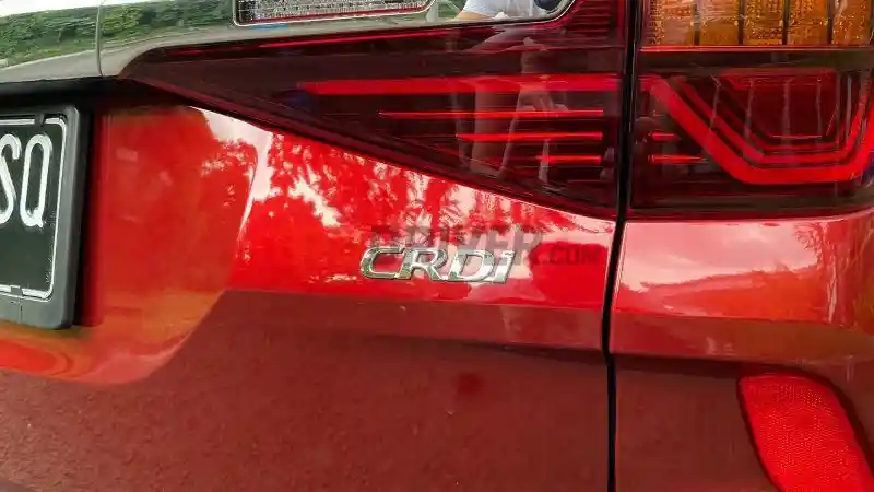 Foto - Kelangkaan Chip Semikondukor Mengusik Bulan Madu KIA Indonesia