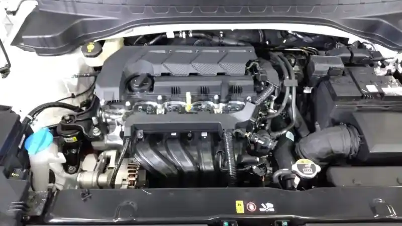 Foto - Hyundai Stargazer Gunakan Mesin Bensin 1.5 Liter Milik Sonet dan Creta.