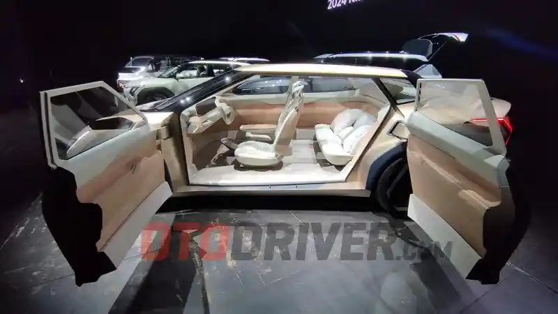 Foto - 2024 KIA EV Day : EV4 Sosok Sedan EV Yang Eksotik Digadang Hadir Tak Lama Lagi