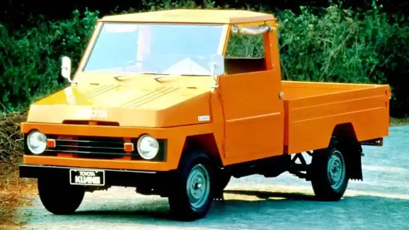 Berita - Toyota Kijang, Dulu Mobil Pikap Kini MPV Dengan Harga Hampir RP 500 Juta