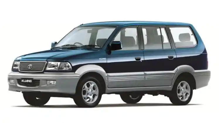 Foto - Toyota Kijang, Dulu Mobil Pikap Kini MPV Dengan Harga Hampir RP 500 Juta