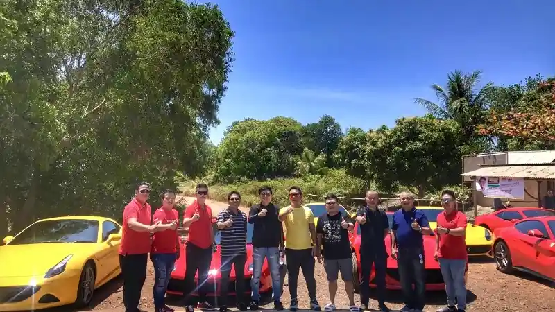 Foto - Komunitas Ferrari Lahirkan Chapter Baru di Kota Lancang Kuning