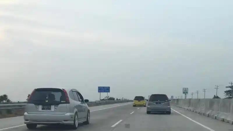 Foto - Komunitas Honda Stream di Bandung Solid Jaga Eksistensi