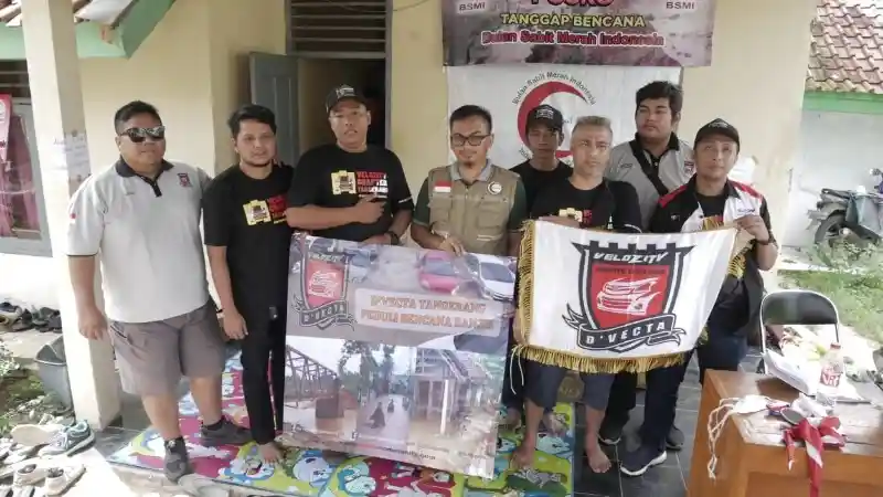 Berita - Ketika Para Pengguna Veloz Wujudkan Aksi Sosial Pasca Banjir