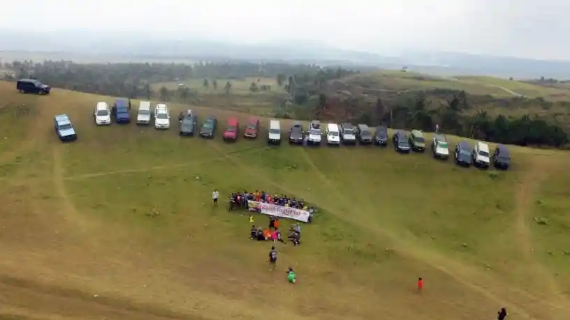 Foto - Komunitas Trooper Indonesia Eksplorasi Keindahan Pesisir Selatan Jawa 