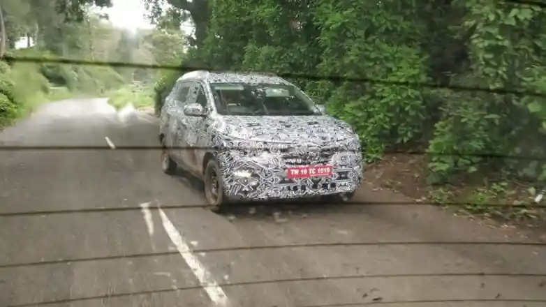 Berita - SPY SHOT: Musuh Toyota Calya CS Dari Renault Dites Jalan 