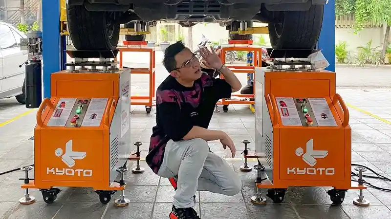 Foto - Kyoto Shaking Machine Berikan Solusi Masalah Kaki-Kaki Dengan Cepat Dan Akurat