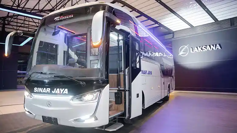 Berita - Luncurkan Bus Terbaru, Sambut 45 Tahun Karoseri Laksana Di Indonesia