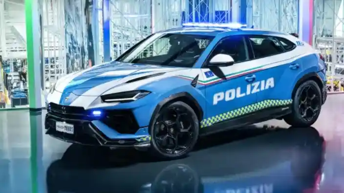 Berita - Lamborghini Urus Jadi Mobil Polisi, Tugasnya Untuk Antar Organ