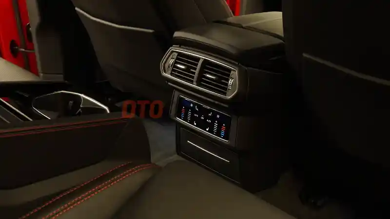 Foto - SUV Terkencang Lamborghini Resmi Meluncur di Indonesia, Harga Mulai RP 8,5 M