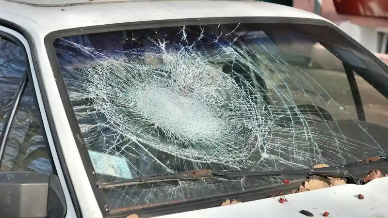 Foto - Kenal Dua Jenis Safety Glass Mobil. Apa Saja Itu?