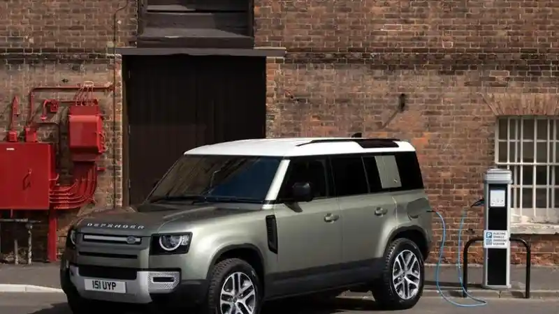 Berita - Mengintip Varian Land Rover Defender PHEV