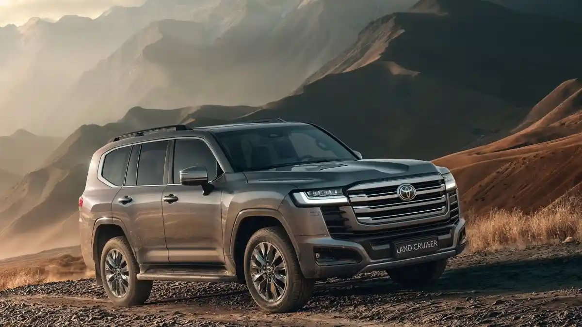 Berita - Toyota Land Cruiser 300 Hybrid Meluncur di GIIAS 2026, Ini Spesifikasinya