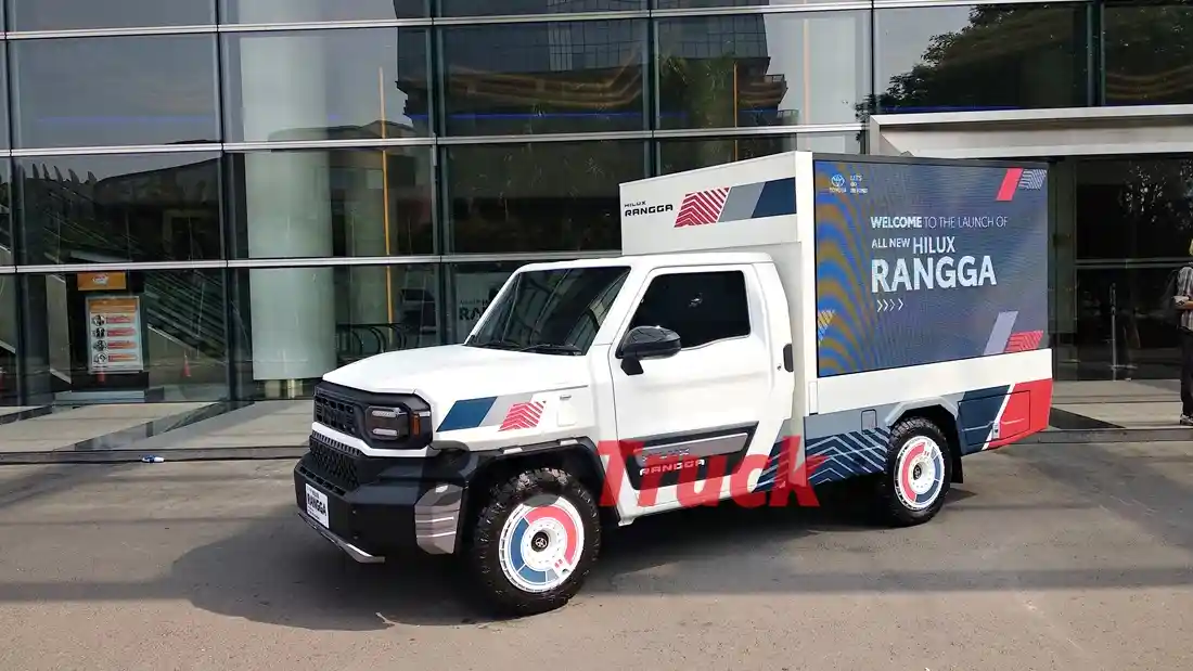 Pikap - Setelah Toyota Rangga Hadir, Apakah Toyota Hilux Punah?