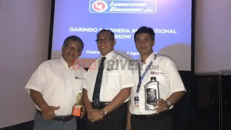 Foto - Pelumas Lubrication Engineers Tebar Promo di GIIAS 2018