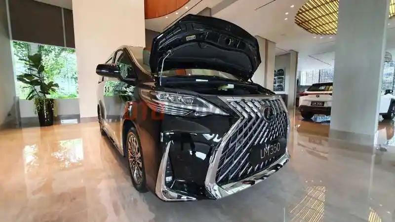 Berita - Penampakan Detail Lexus LM350 Indonesia 