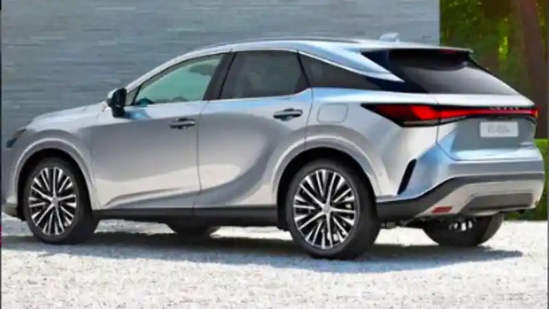 Foto - Lexus RX 300 Generasi Terbaru Resmi Meluncur, Begini Wujudnya