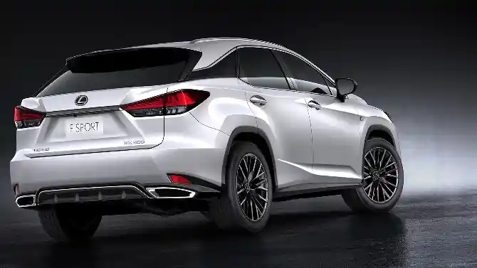 Foto - Lexus RX Dapatkan Ubahan Ringan di Indonesia
