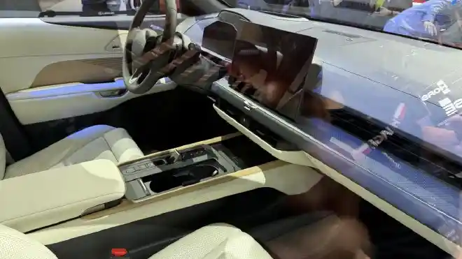 Foto - All New Lexus ES EV Debut Di Shanghai Auto Show 2025, Simak Spesifikasinya