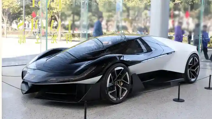 Foto - Lotus Akan Terlahir Kembali Menjadi Supercar Bertenaga Hybrid