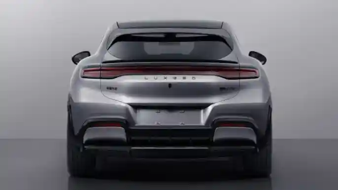 Foto - Luxeed RX Mirip Dengan Ferrari Purosangue
