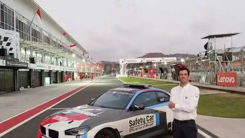 Foto - Melihat Dari Dekat Kedahsyatan BMW M2 Safety Car MotoGP Mandalika