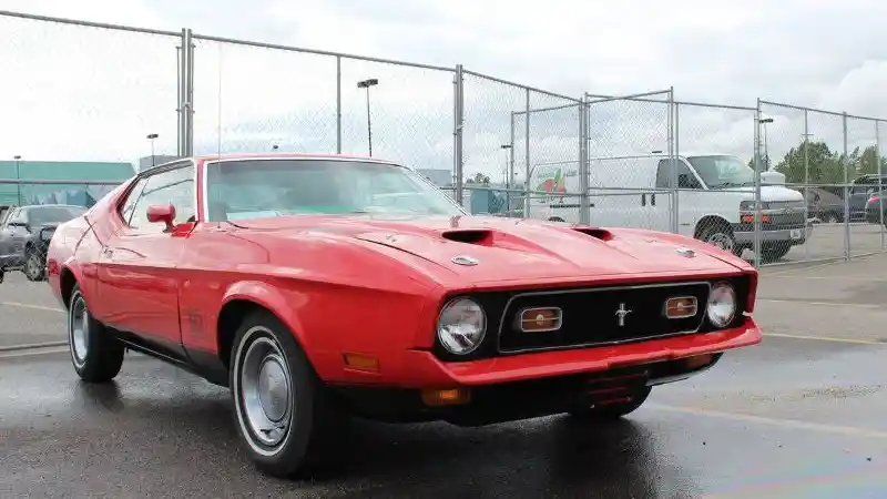 Foto - RIP Sean Connery. Mobil-Mobil Inilah Yang Digunakannya Saat Berperan James Bond