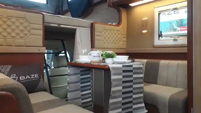 Foto - Laksana dan Baze Kerjasama Bikin Motorhome