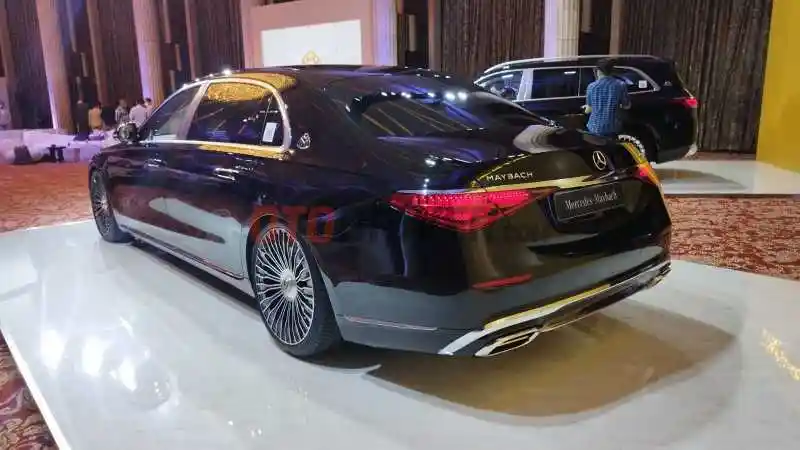 Foto - Mercedes-Maybach Resmi Luncurkan SUV dan Sedan Di Indonesia 