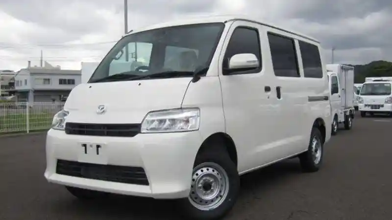 Foto - Inilah 3 Model Yang Paling Banyak Diekspor Dari Pabrik Daihatsu, Salah Satunya Gran Max