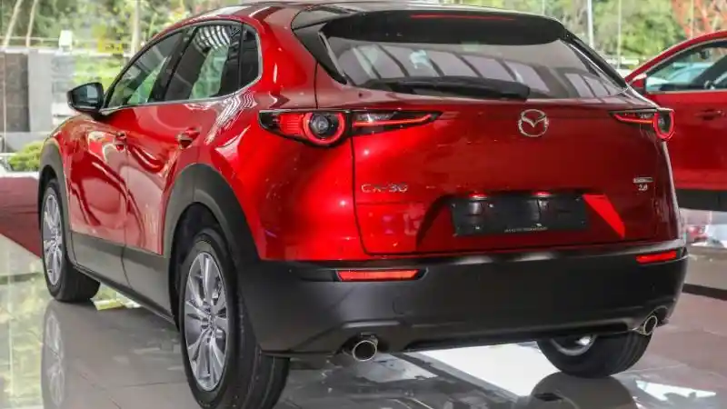 Foto - Sebuah Model Baru Mazda Seharga RP 480 Juta Mendekat Indonesia