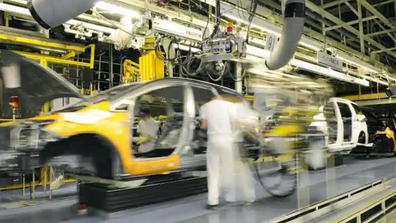 Foto - Mazda Terpaksa Hentikan Pabrik Hiroshima Karena Masalah Ini