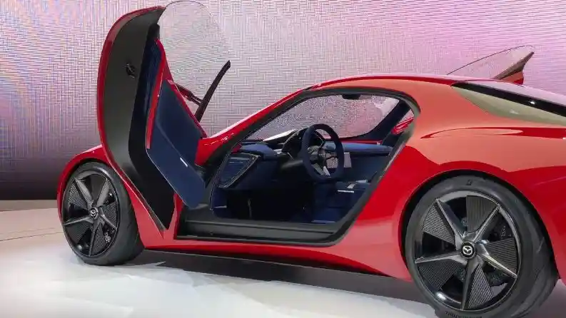 Foto - Next Gen Mazda Miata, Bakal Dibekali Teknologi Hybrid