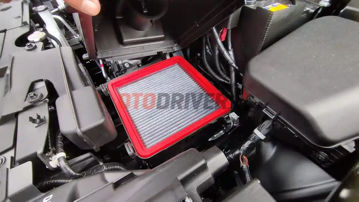 Foto - Mazda CX-3 Pro AutoExe Tuning Tipis Namun Signifikan