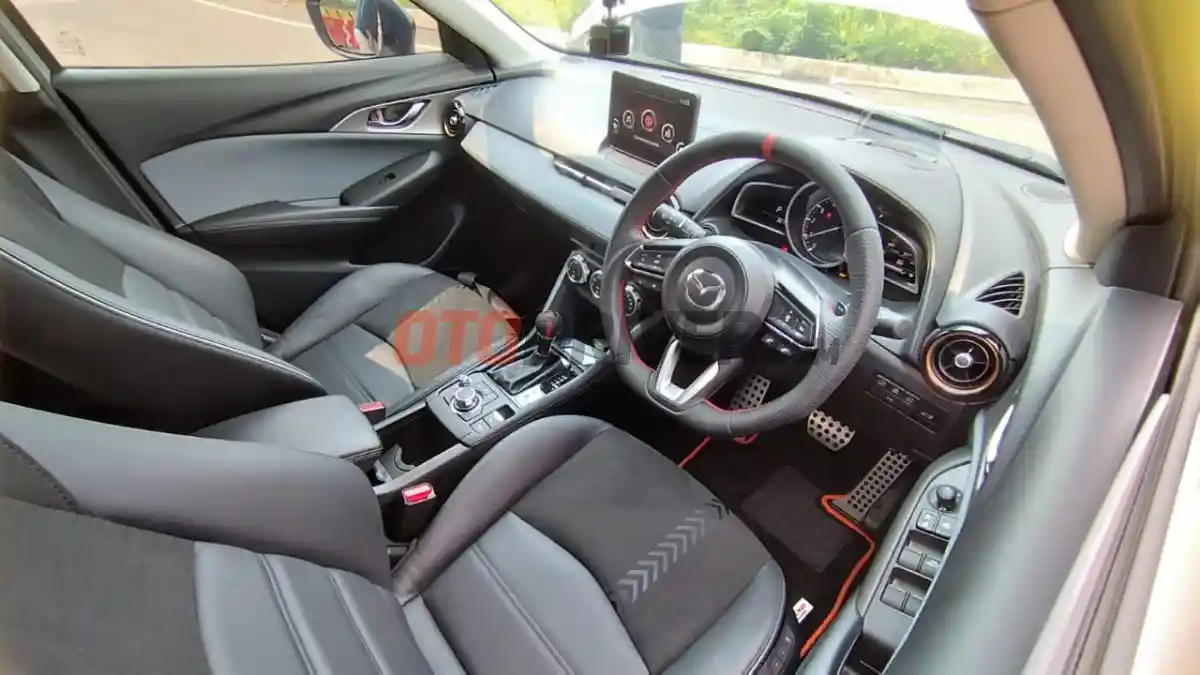 Foto - Mazda CX-3 Pro AutoExe Tuning Tipis Namun Signifikan