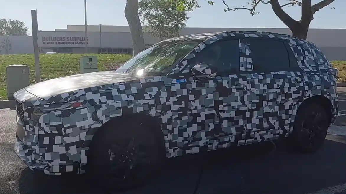 Berita - Mazda CX-5 Generasi Terbaru Muncul, Pakai Mesin Hybrid?