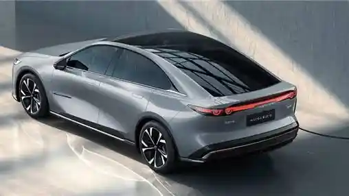 Foto - Mazda Segera Jual Mobil Listrik Sedan EZ-6, Berikut Spesifikasinya