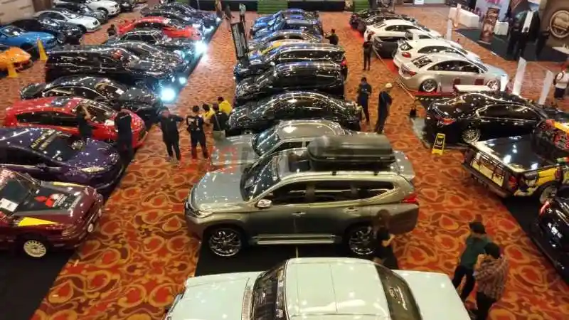 Foto - Civic Turbo ini Dinobatkan Memilki Interior Terbaik Se-Medan