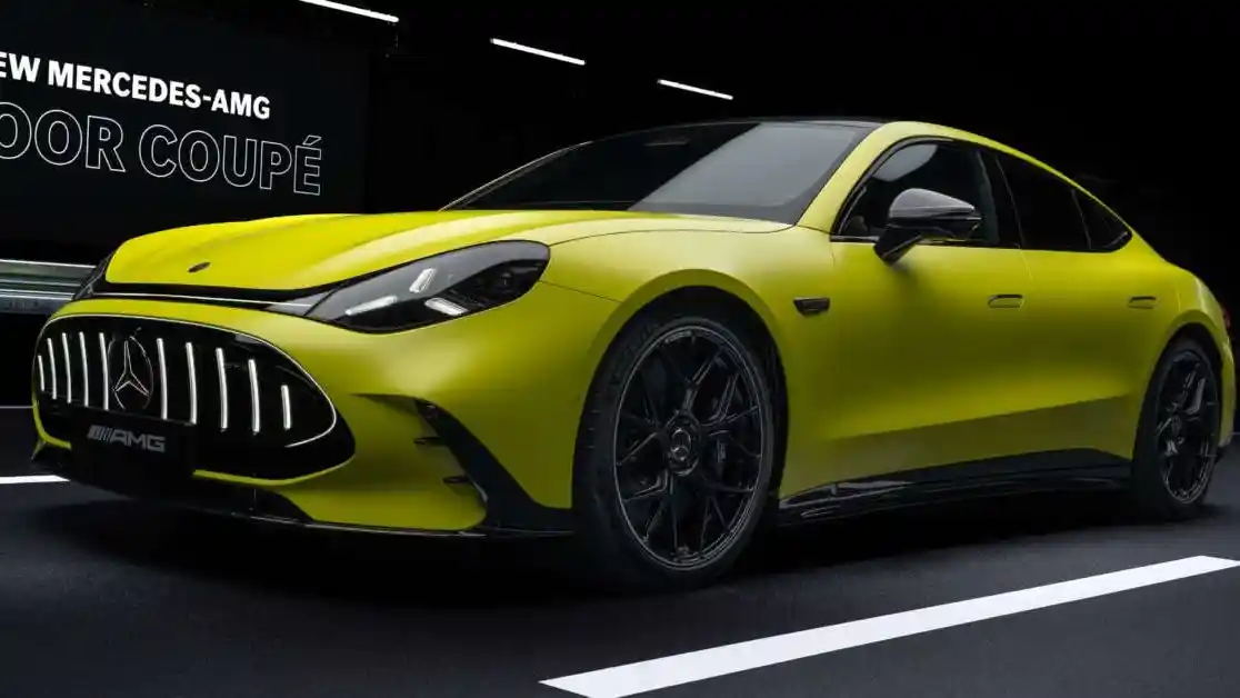 Berita - Mercedes-AMG GT 4-Door Debut Dunia, Intip Kehebatannya