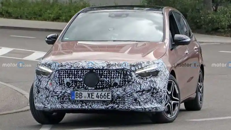 Berita - SPY SHOT: Mercedes-Benz B-Class Facelift