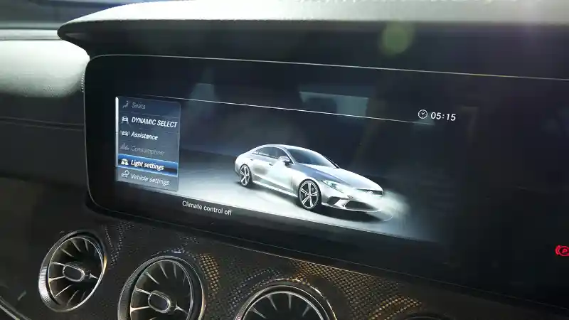 Foto - FIRST DRIVE: Mercedes-Benz New CLS 350 AMG Line 2018