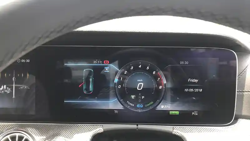 Foto - FIRST DRIVE: Mercedes-Benz New CLS 350 AMG Line 2018