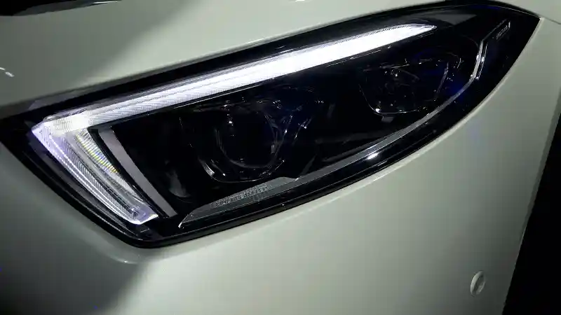 Foto - FIRST DRIVE: Mercedes-Benz New CLS 350 AMG Line 2018